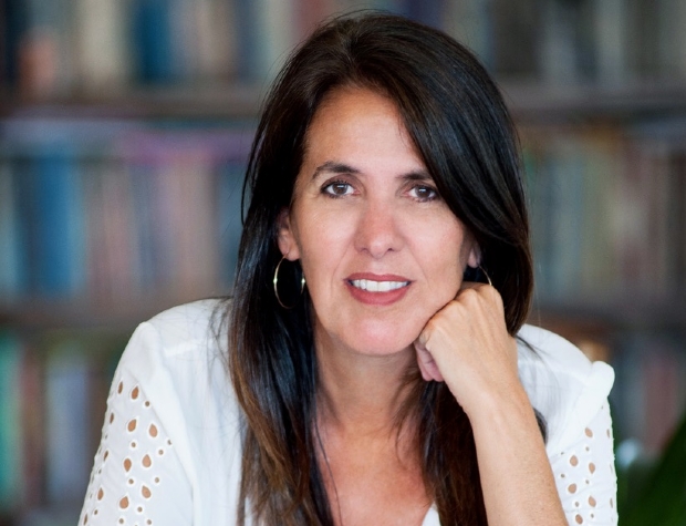 Martha Medeiros vem a Cuiab falar sobre a redescoberta da mulher na maturidade
