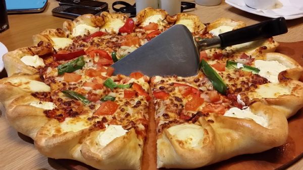 Duas lojas da Pizza Hut sero inauguradas em Cuiab no ms de novembro deste ano
