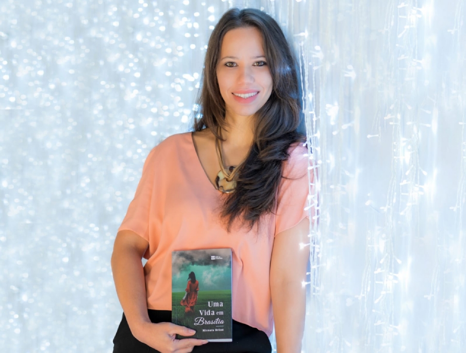 Escritora por paixão, Misnara Brisot lança seu primeiro livro pela editora Ases da Literatura