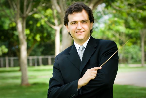 Maestro Leandro Carvalho