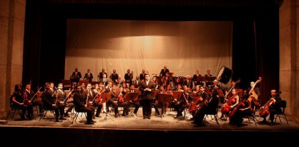 Para aproveitar o domingo: Orquestra da UFMT apresenta-se no Cine Teatro