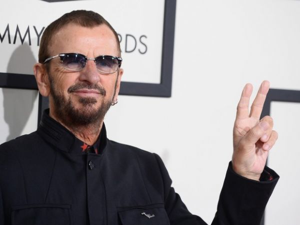 Ringo Starr chega ao 56 Grammy Awards neste domingo