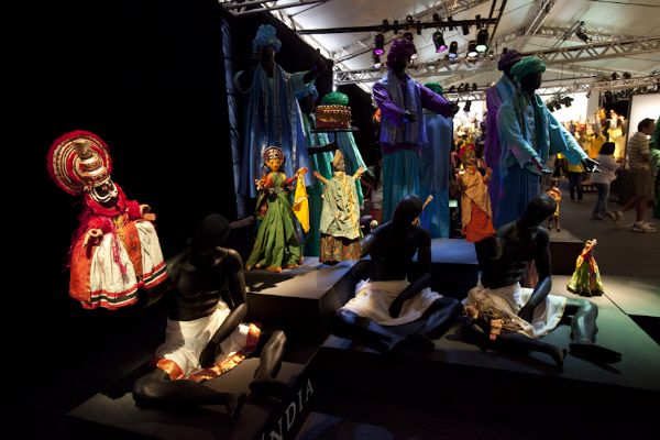 Coleção de marionetes levará o público a uma viagem aos quatro cantos do mundo