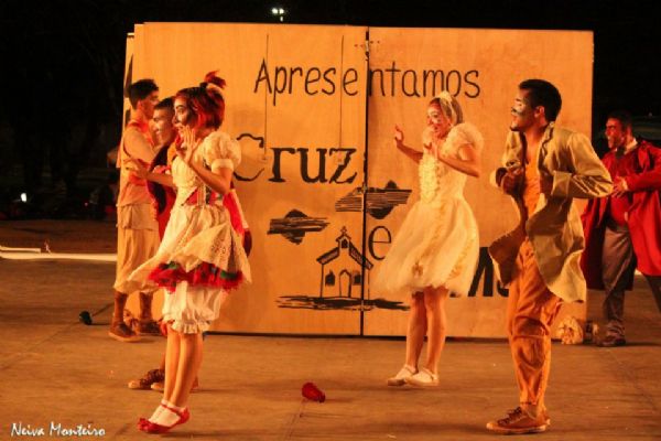 Cia Cacos de Teatro se apresenta em Mato Grosso com pea e workshop gratuitos