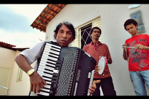 Documentrio Tonny Cajazeira: o Astro do Maranho retoma a vida do artista de Chapadinha
