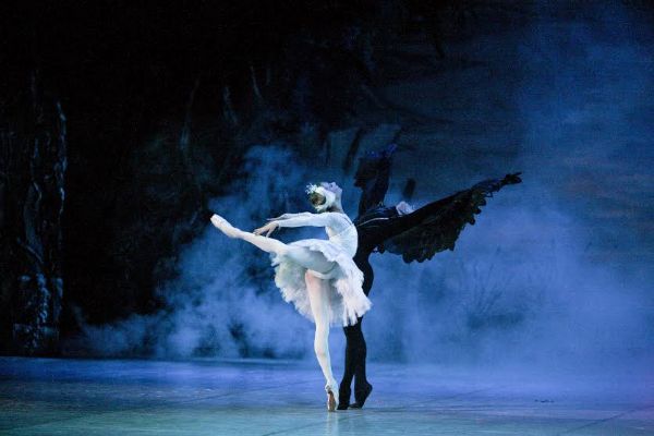 Espetculo russo de Ballet 'O lago dos cisnes' dirigido pelo diretor da Bolshoi vem a Cuiab