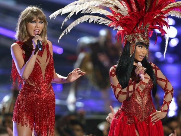 Taylor Swift e Nicki Minaj cantam juntas no palco do MTV Video Music Awards